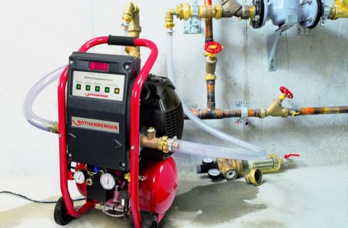 Nettoyage des installations de chauffage avec rinçage hydropneumatique