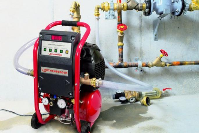 Nettoyage des installations de chauffage par rinçage hydropneumatique